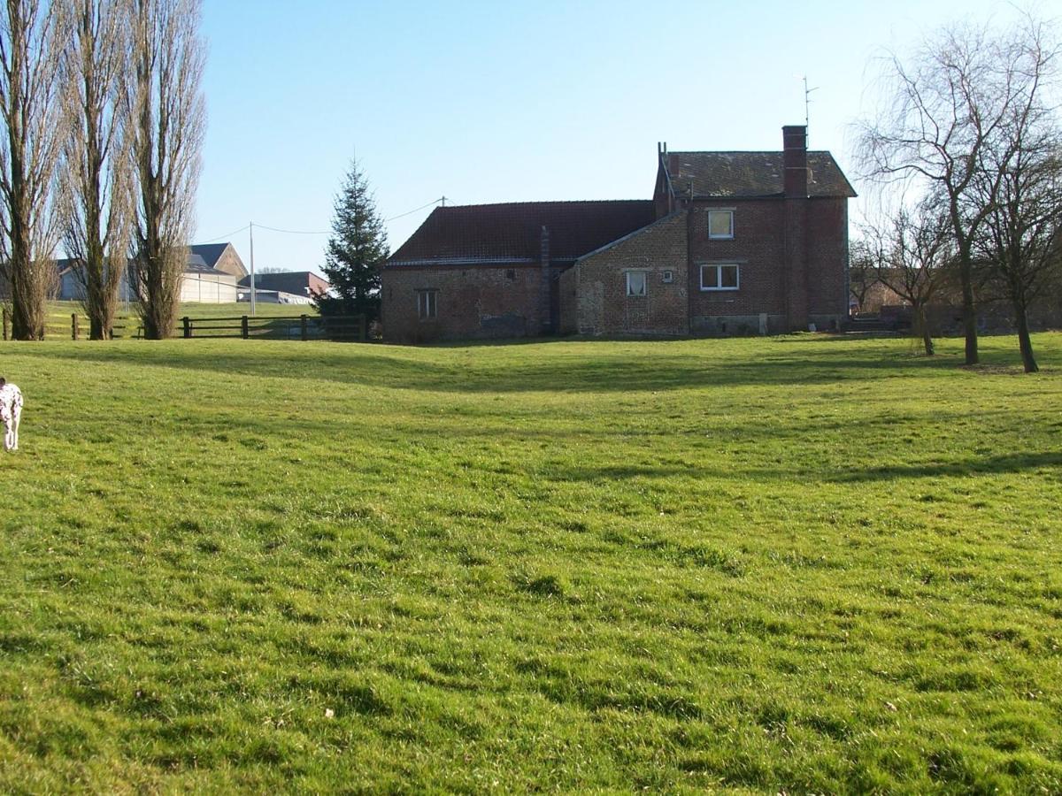 Apartament La Gaite De Louvignies Zewnętrze zdjęcie